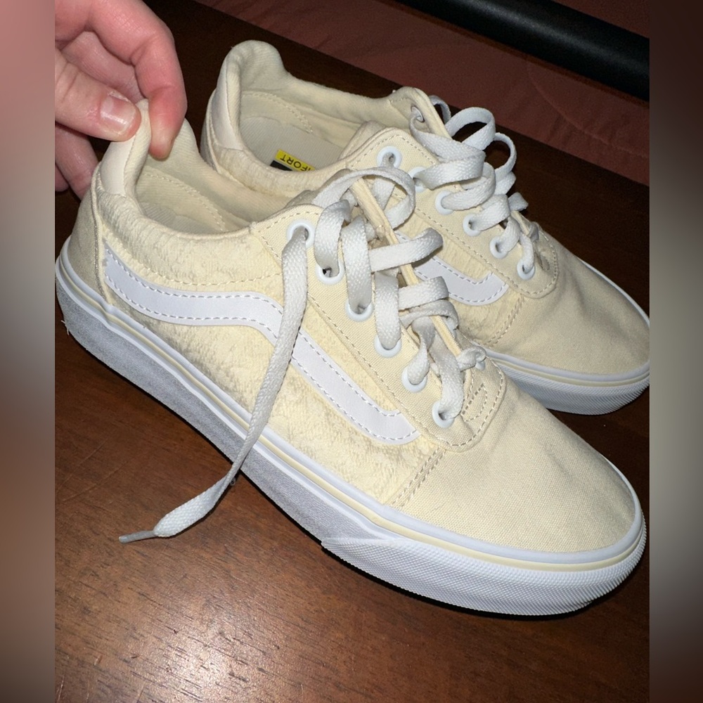 yellow Vans